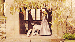 5 Alasan kenapa kamu harus menyukai novel historical romance, baca ya!