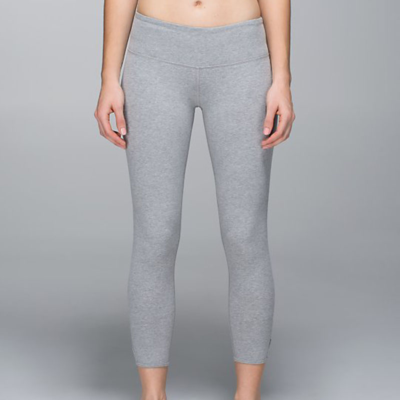 10 Manfaat tak terduga deodorant selain basmi bau badanmu, mau coba? 10 Manfaat tak terduga deodorant selain basmi bau badanmu, mau coba?