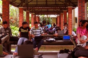 7 Cara simpel ini ternyata solusi berburu wifi gratis, kamu mau coba?