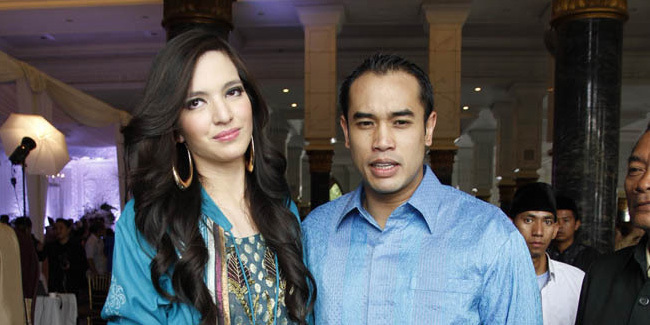 10 Artis cantik Indonesia ini jatuh ke pelukan pria kaya raya, wow!