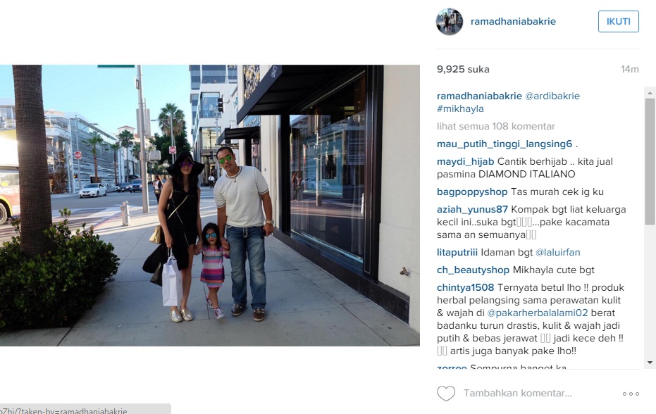 25 Momen romantis artis cantik Indonesia bareng suaminya, so sweet!