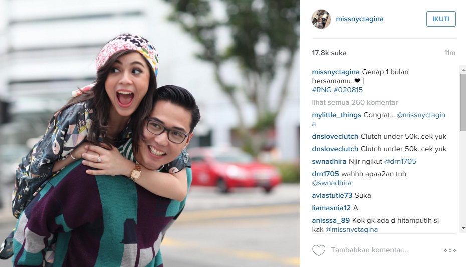 25 Momen romantis artis cantik Indonesia bareng suaminya, so sweet!