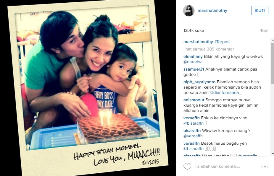 25 Momen romantis artis cantik Indonesia bareng suaminya, so sweet!