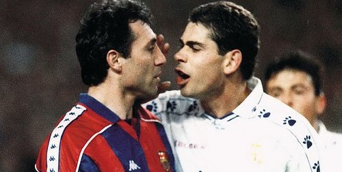 Insiden kepala babi, satu dari 7 momen fenomenal El Clasico Insiden kepala babi, satu dari 7 momen fenomenal El Clasico