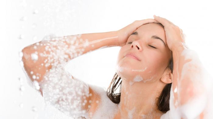 Tips mengatasi kulit gosong sehabis mendaki gunung