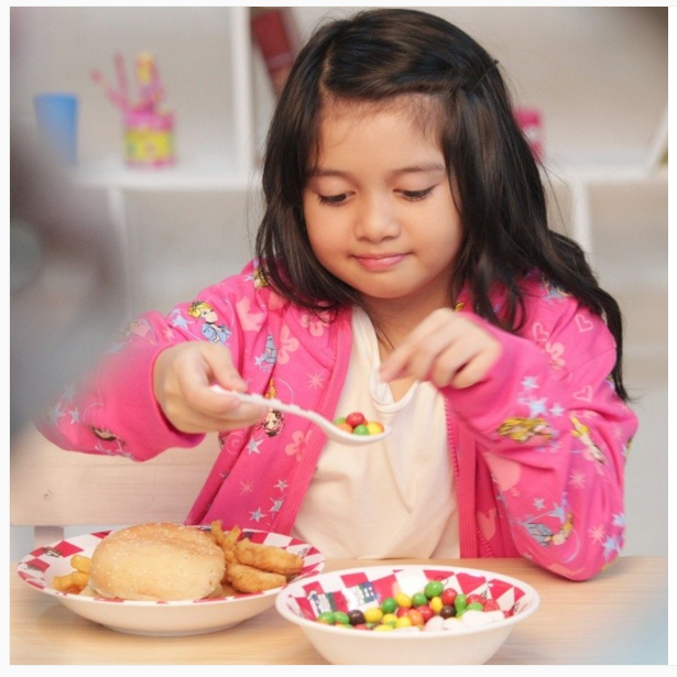 Wajah Afiqah dulu dan sekarang, bikin tambah gemesss! Wajah Afiqah dulu dan sekarang, bikin tambah gemesss!