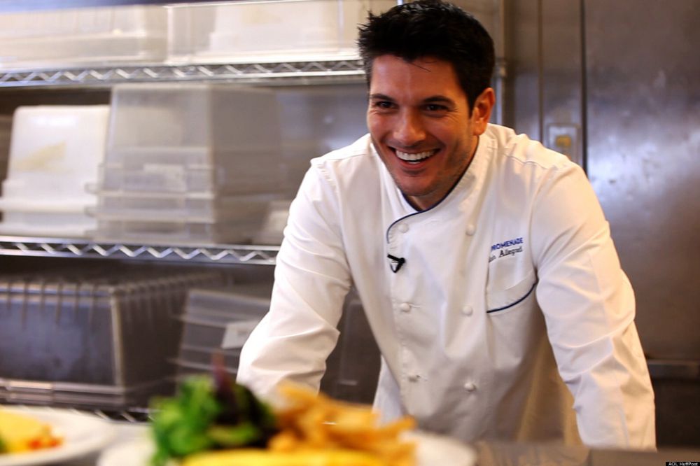 11 Profesi cowok ini ternyata 'seksi' banget di mata para cewek 11 Profesi cowok ini ternyata 'seksi' banget di mata para cewek