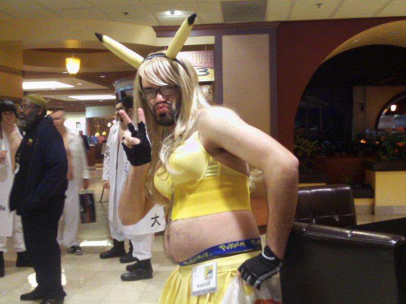 27 Gaya cosplay superhero ini dijamin bikin kamu geli sendiri 27 Gaya cosplay superhero ini dijamin bikin kamu geli sendiri