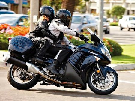 14 Tips asyik traveling menggunakan sepeda motor, kamu berani coba? 14 Tips asyik traveling menggunakan sepeda motor, kamu berani coba?