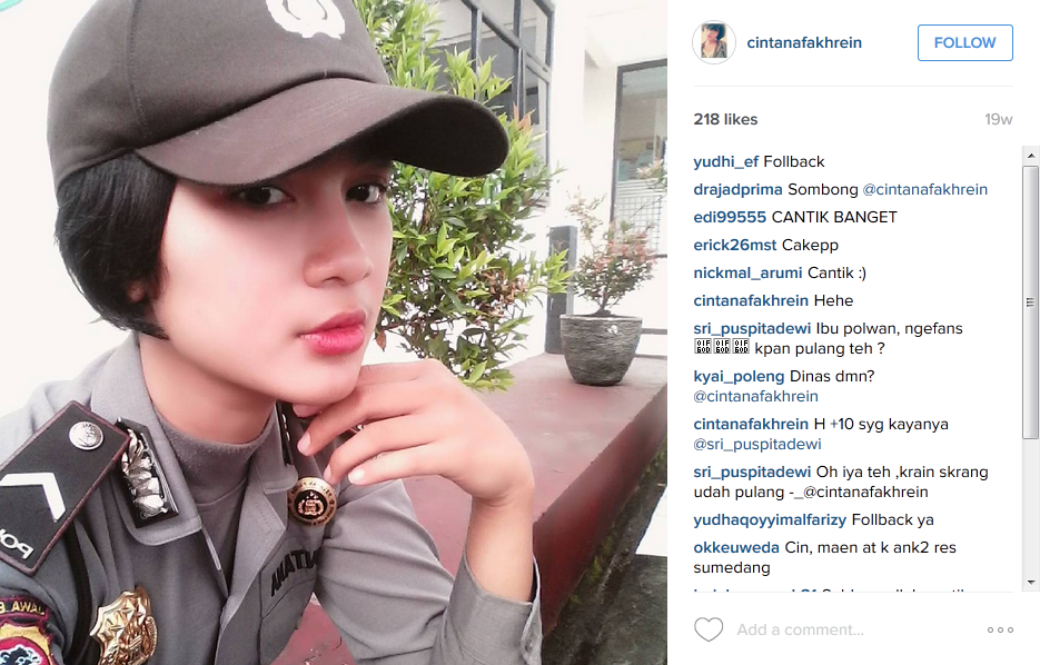 21 Polwan cantik ini dijamin bikin hati pria berdesir tak karuan, aw! 21 Polwan cantik ini dijamin bikin hati pria berdesir tak karuan, aw!