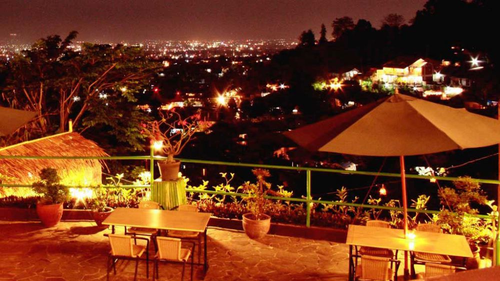 10 Spot romantis di Bandung yang harus kamu kunjungi bareng pasangan