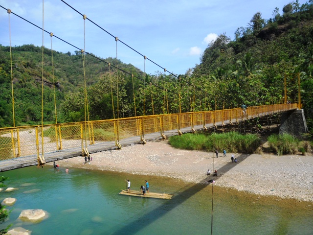 15 Jembatan dan jalan yang jadi tempat wisata  15 Jembatan dan jalan yang jadi tempat wisata