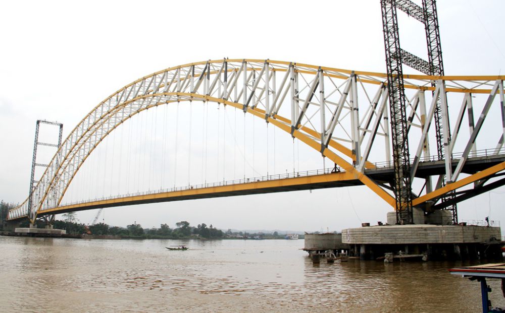 15 Jembatan dan jalan yang jadi tempat wisata  15 Jembatan dan jalan yang jadi tempat wisata