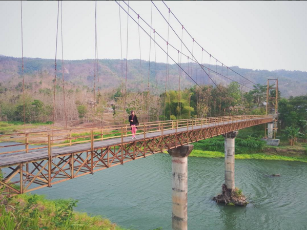 15 Jembatan dan jalan yang jadi tempat wisata  15 Jembatan dan jalan yang jadi tempat wisata