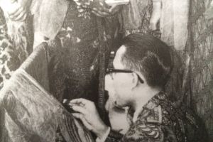 Bulan pecah di tubuh Go Tik Swan, asal muasal Batik Indonesia (2)