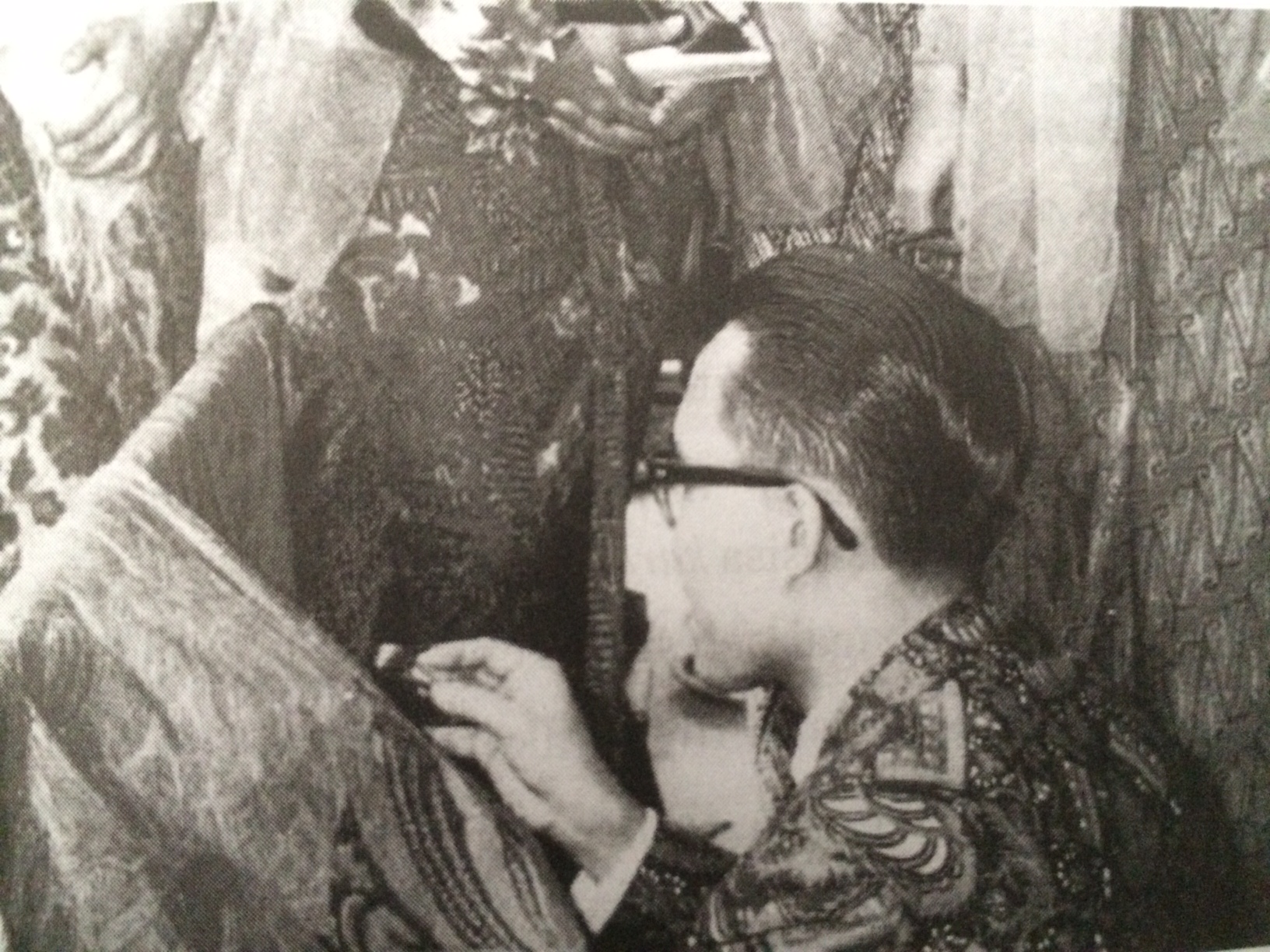 Bulan pecah di tubuh Go Tik Swan, asal muasal Batik Indonesia (2)