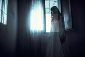 Menginap di rumah baru tante, Mufida diganggu makhluk halus