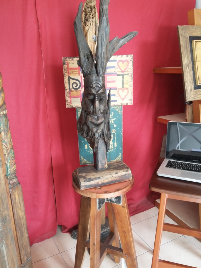 Saka Utara, home decor karya anak muda yang diam-diam telah mendunia Saka Utara, home decor karya anak muda yang diam-diam telah mendunia