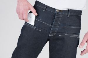 10 Penyebab kenapa HP zaman sekarang sering banget cepat rusak