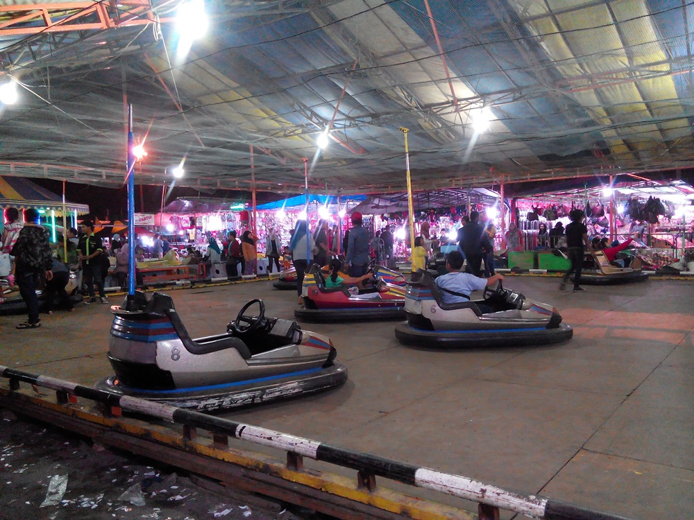 Ini dia 6 wahana uji adrenalin yang bisa kamu coba di Sekaten 2015  Ini dia 6 wahana uji adrenalin yang bisa kamu coba di Sekaten 2015