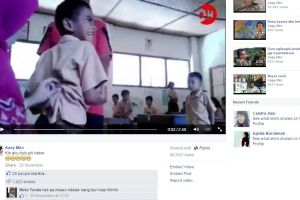 Ekspresi gemas anak SD ketika disuntik, kamu pernah begitu?