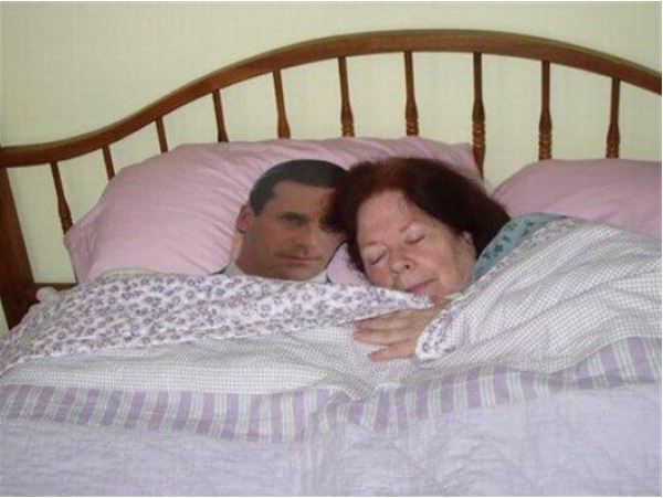 21 Foto ini bukti jika jomblo kronis itu ada, kamu termasuk?