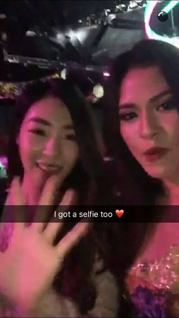 Ketika Raisa dan Tiffany SNSD foto bareng, kamu pilih siapa?