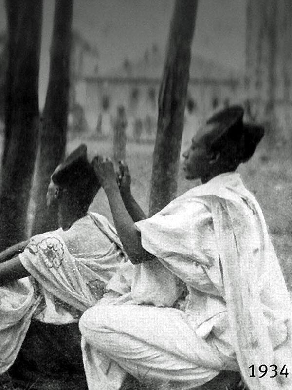 18 Gaya rambut pria Rwanda ini dijamin bikin kamu melongo, unik abis! 18 Gaya rambut pria Rwanda ini dijamin bikin kamu melongo, unik abis!