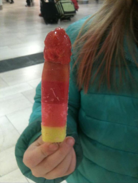 35 Hal ini mirip alat kelamin pria, ya nggak sih?