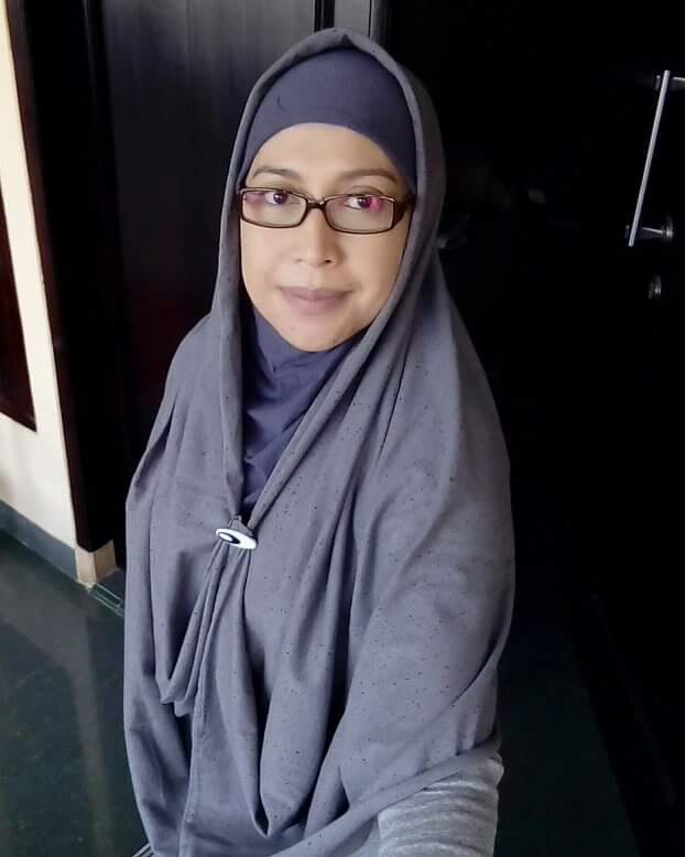 Memanfaatkan teknologi, ibu rumah tangga ini sukses di media sosial Memanfaatkan teknologi, ibu rumah tangga ini sukses di media sosial