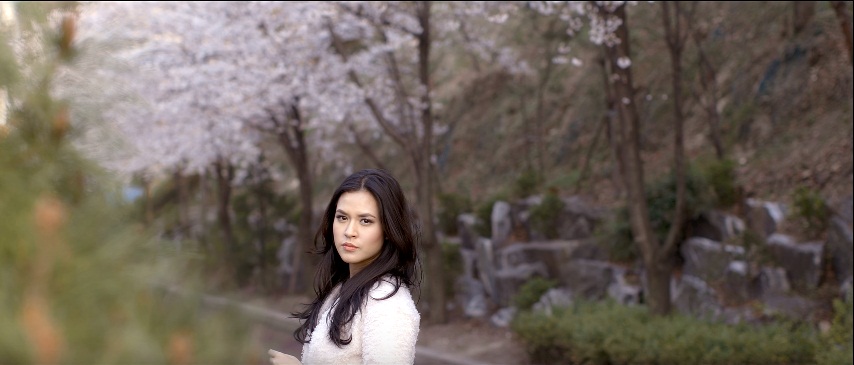 20 Hal yang bikin kamu nggak bosan nonton Raisa di videoklip 4K ini