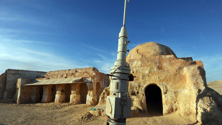 17 Tempat syuting film Star Wars ini ternyata benar-benar ada