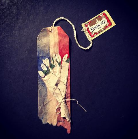 25 Karya seni yang nggak kamu sangka sebelumnya, dibuat dari teh celup