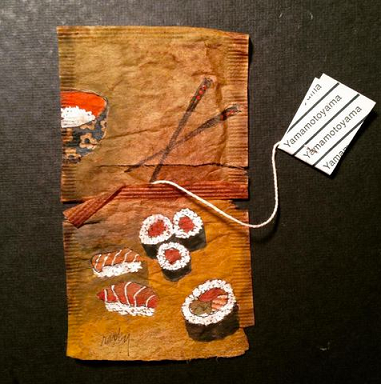 25 Karya seni yang nggak kamu sangka sebelumnya, dibuat dari teh celup