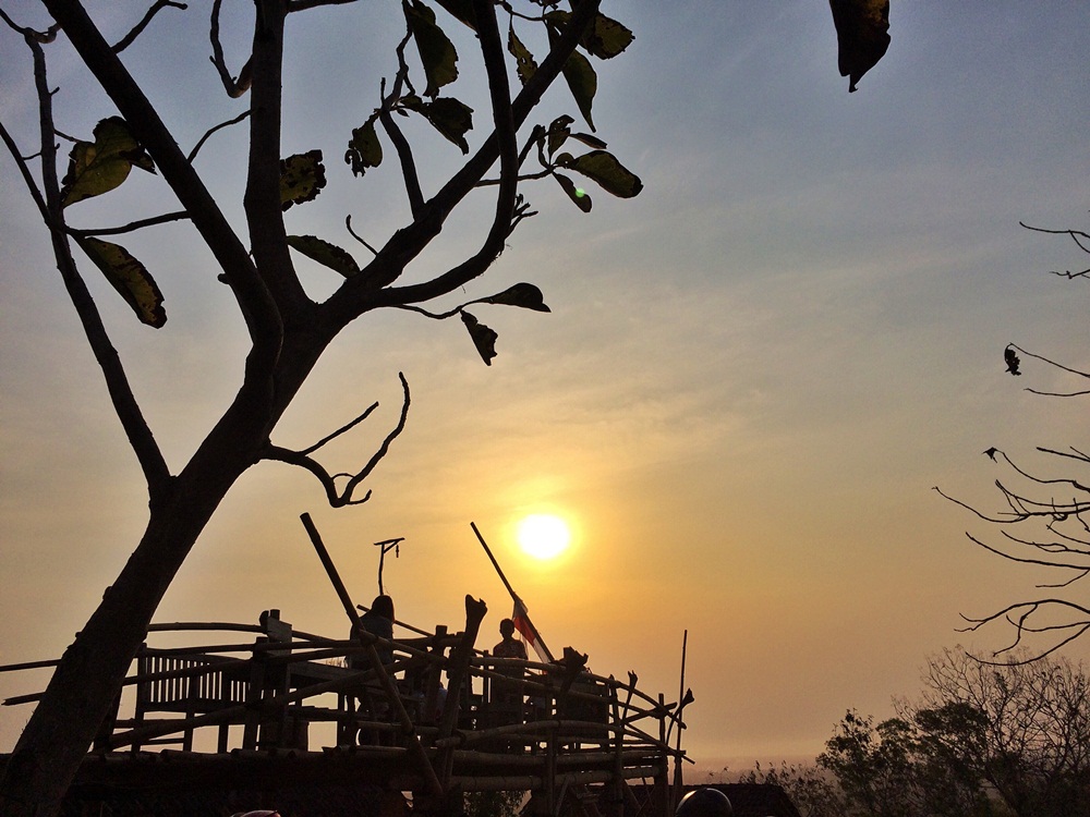 15 Spot ini suguhkan romantisnya Yogyakarta dari ketinggian, keren!