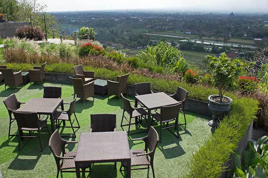 15 Spot ini suguhkan romantisnya Yogyakarta dari ketinggian, keren!