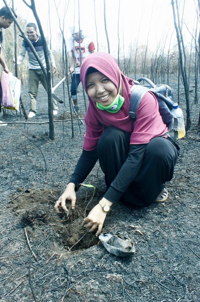 3.000 pohon ditanam komunitas ini pasca kebakaran di Kalimantan, top!
