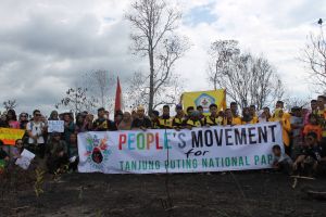 3.000 pohon ditanam komunitas ini pasca kebakaran di Kalimantan, top!