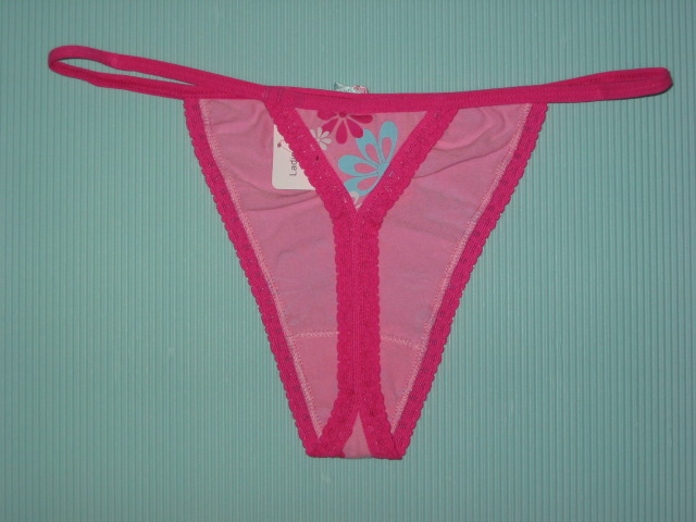 Intip 6 karakter cewek ini dari tipe celana dalamnya, kamu yang mana?