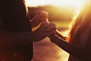 Usai 6 tahun terpisah, Andi rebut hati gadis yang pernah menolaknya