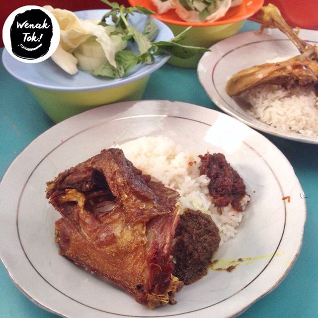 13 kuliner bebek paling maknyus di Surabaya, awas ngiler! 13 kuliner bebek paling maknyus di Surabaya, awas ngiler!