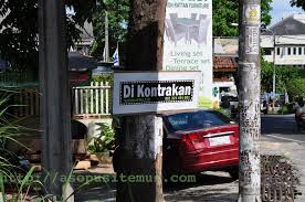 Kesalahan penulisan Bahasa Indonesia ini bikin senyum-senyum sendiri Kesalahan penulisan Bahasa Indonesia ini bikin senyum-senyum sendiri