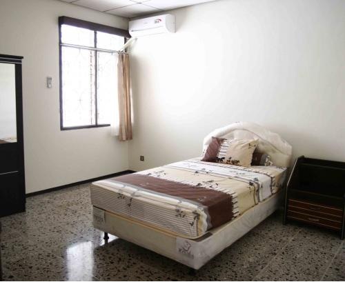 15 Tips hemat hidup sebulan untuk kamu yang isi dompetnya pas-pasan 15 Tips hemat hidup sebulan untuk kamu yang isi dompetnya pas-pasan