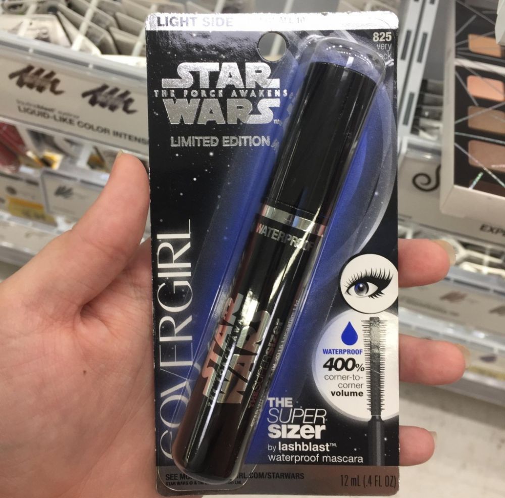 17 Barang ini diberi label Star Wars, menurutmu keren atau maksa?  