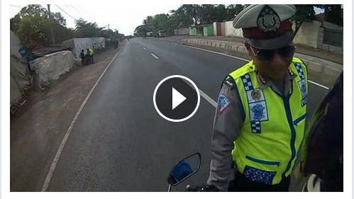 VIDEO: Polisi ini ciut nyalinya, gelar razia tak bisa tunjukkan SPT