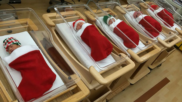 Sambut Natal, rumah sakit ini pakai peralatan medis jadi hiasan Natal!