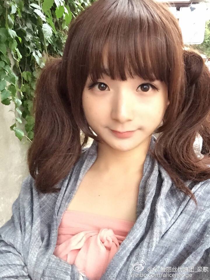 Cewek ini cantiknya kebangetan, tapi faktanya bisa bikin kamu melongo