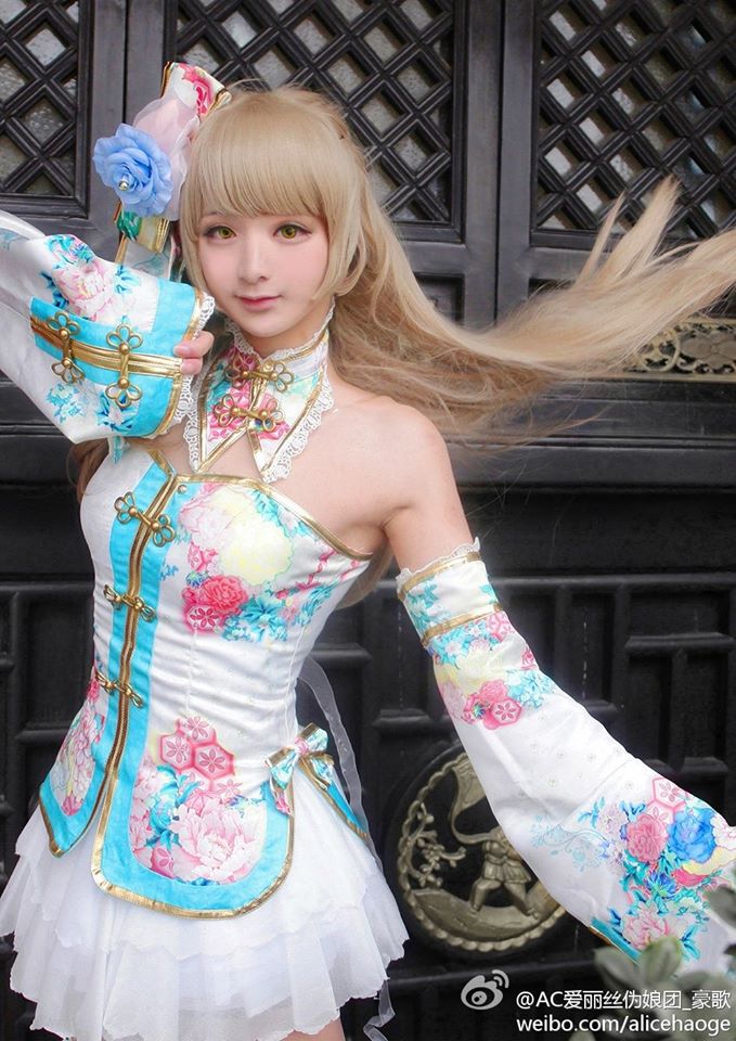 Cewek ini cantiknya kebangetan, tapi faktanya bisa bikin kamu melongo