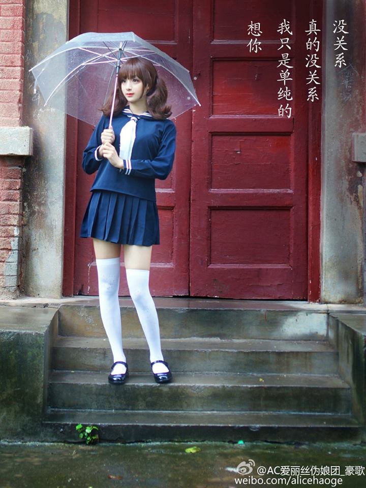 Cewek ini cantiknya kebangetan, tapi faktanya bisa bikin kamu melongo