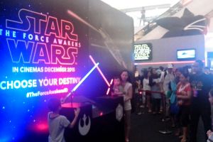 Tak hanya filmnya, pernak-pernik Star Wars juga diburu fans Tanah Air